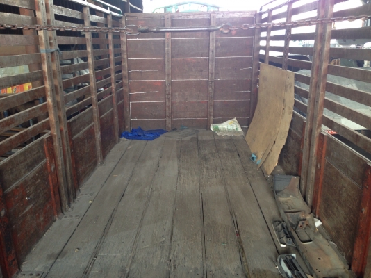 ขาย กระบะไม้ ยาว 7 เมตร ถอดลงจากอีซูซุ ร็อคกี้ 10 ล้อ