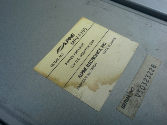 แอมป์ 4 แชแนล Alpine V12 MRV-F250 มือสองญี่ปุ่น แอมป์ 4 แชแนล Alpine V12 MRV-F250 มือสองญี่ปุ่น