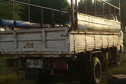 อีซูซุ TL 100 แรง สภาพสวยๆ อีซูซุ TL 100 แรง สภาพสวยๆ