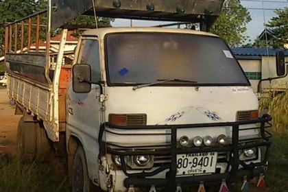 อีซูซุ TL 100 แรง สภาพสวยๆ อีซูซุ TL 100 แรง สภาพสวยๆ