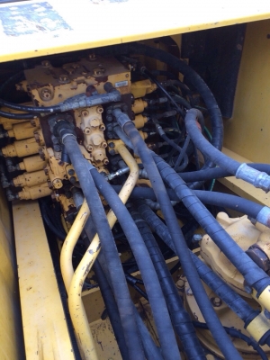 ขายkomatsu pc200-8. สภาพสมบูรณ์ พร้อมใช้งาน รถซื้อมือ1จากบางกอกโคมัตสุ ทำงาน9000ชม. ขายkomatsu pc200-8. สภาพสมบูรณ์ พร้อมใช้งาน รถซื้อมือ1จากบางกอกโคมัตสุ ทำงาน9000ชม.