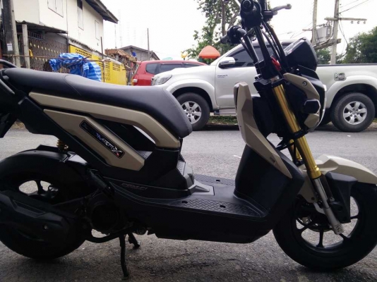 HONDA ZOOMER X สีใหม่ล่าสุดรถปี2014รถ5 เดือนสวยแกะกล่อง