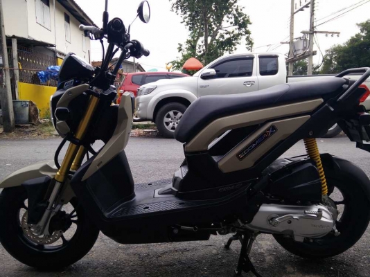 HONDA ZOOMER X สีใหม่ล่าสุดรถปี2014รถ5 เดือนสวยแกะกล่อง