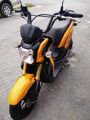 Honda zoomer x รถสวยวิ่งน้อยราคาถูกๆ สียอดนิยม รถ9เดือน