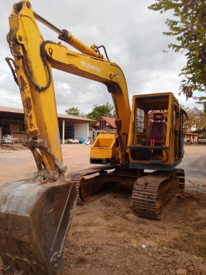 ขายแบคโฮครับ PC80 รุ่น2 ด่วนครับ..ลดส่งท้ายปีเก่าครับ 225,000 บาท ขอบคุณในความไว้วางใจครับ