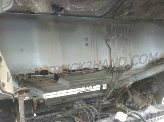 รถบรรทุก 6 ล้อ ตู้แห้ง ยี่ห้อ ISUZU  NPR 120 แรงม้า