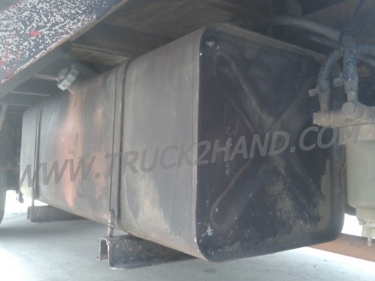 รถบรรทุก 6 ล้อ ตู้แห้ง ยี่ห้อ ISUZU  NPR 120 แรงม้า