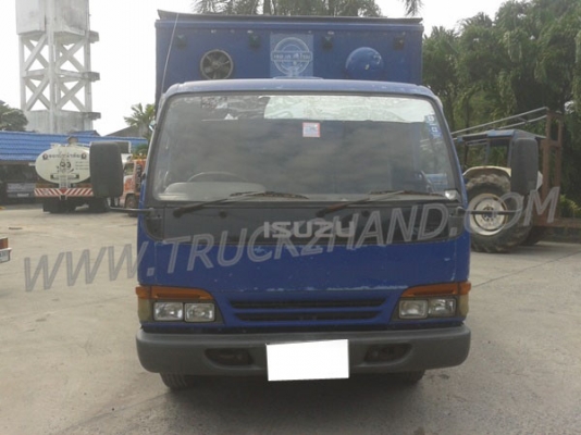 รถบรรทุก 6 ล้อ ตู้แห้ง ยี่ห้อ ISUZU  NPR 120 แรงม้า