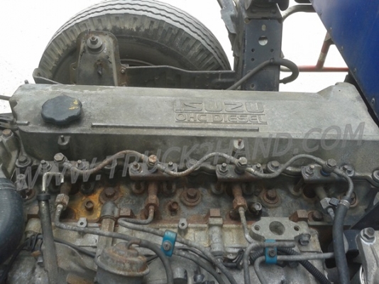 รถบรรทุก 6 ล้อ ตู้แห้ง ยี่ห้อ ISUZU  NPR 120 แรงม้า