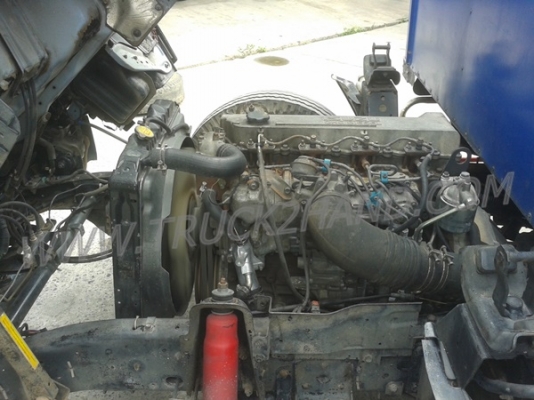 รถบรรทุก 6 ล้อ ตู้แห้ง ยี่ห้อ ISUZU  NPR 120 แรงม้า