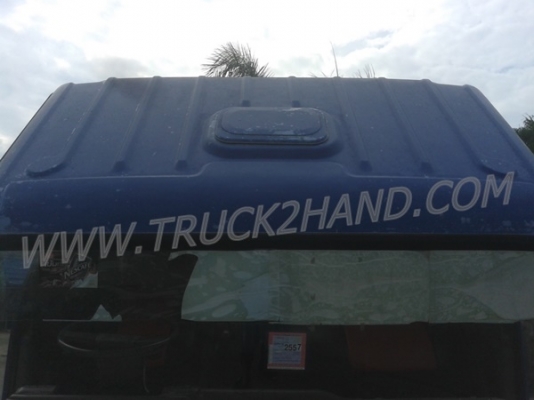 รถบรรทุก 6 ล้อ ตู้แห้ง ยี่ห้อ ISUZU  NPR 120 แรงม้า