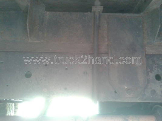 รถบรรทุก 6 ล้อ ตู้แห้ง ยี่ห้อ ISUZU  NPR 120 แรงม้า