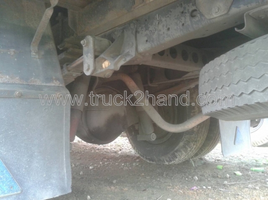 รถบรรทุก 6 ล้อ ตู้แห้ง ยี่ห้อ ISUZU  NPR 120 แรงม้า