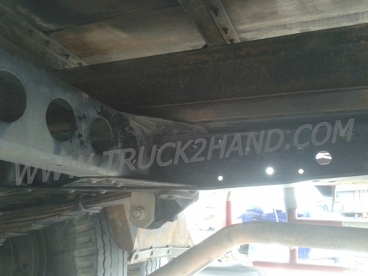 รถบรรทุก 6 ล้อ ตู้แห้ง ยี่ห้อ ISUZU  NPR 120 แรงม้า