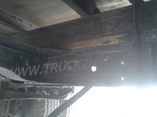 รถบรรทุก 6 ล้อ ตู้แห้ง ยี่ห้อ ISUZU  NPR 120 แรงม้า