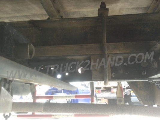 รถบรรทุก 6 ล้อ ตู้แห้ง ยี่ห้อ ISUZU  NPR 120 แรงม้า