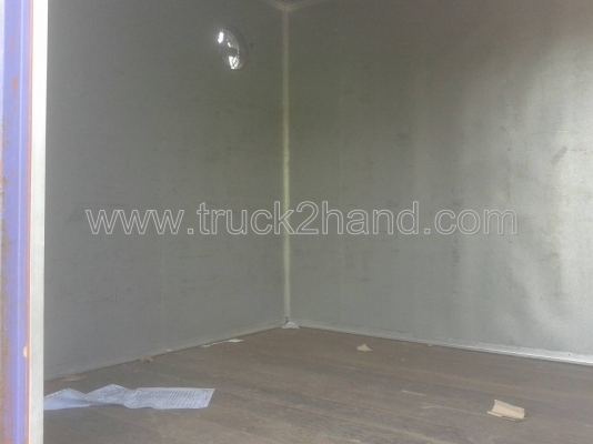 รถบรรทุก 6 ล้อ ตู้แห้ง ยี่ห้อ ISUZU  NPR 120 แรงม้า