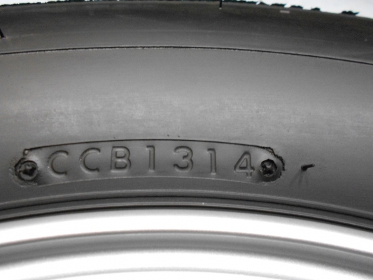 ขายล้อแม็ก Mitsu Triton ขอบ 15(5/114.3)พร้อมยาง Bridgestone ป้ายแดงปี 14 /เทิร์นได้ ใส่ฟรี ส่งฟรึค่ะ