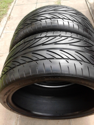 255/35R18 HANKOOK  VENTUS V12 EVO ปี2012  ( ไม่มีปะ )   มี 2 เส้น TEL.081-427-3941