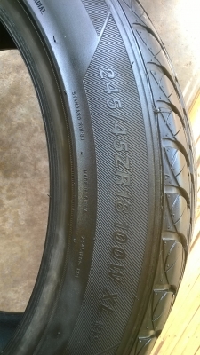 ขายยางขอบ 18 สภาพสวย 245/45/18 ปี 13 สองเส้น ขายยางขอบ 18 สภาพสวย 245/45/18 ปี 13 สองเส้น