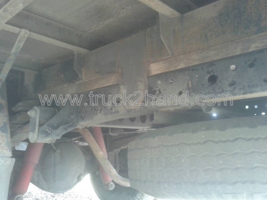 รถบรรทุก 6 ล้อ ตู้แห้ง ยี่ห้อ ISUZU  NPR 120 แรงม้า