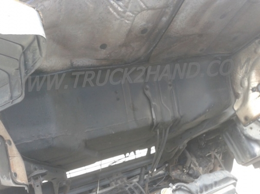 รถบรรทุก 6 ล้อ ตู้แห้ง ยี่ห้อ ISUZU  NPR 120 แรงม้า