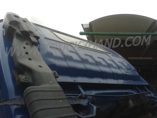 รถบรรทุก 6 ล้อ ตู้แห้ง ยี่ห้อ ISUZU  NPR 120 แรงม้า