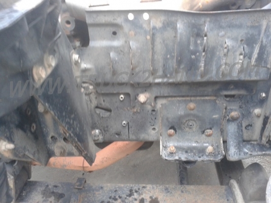 รถบรรทุก 6 ล้อ ตู้แห้ง ยี่ห้อ ISUZU  NPR 120 แรงม้า