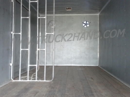 รถบรรทุก 6 ล้อ ตู้แห้ง ยี่ห้อ ISUZU  NPR 120 แรงม้า