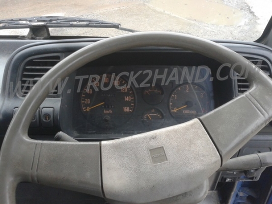 รถบรรทุก 6 ล้อ ตู้แห้ง ยี่ห้อ ISUZU  NPR 120 แรงม้า