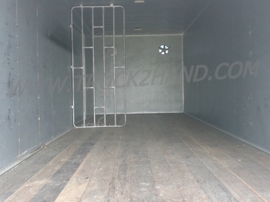 รถบรรทุก 6 ล้อ ตู้แห้ง ยี่ห้อ ISUZU  NPR 120 แรงม้า