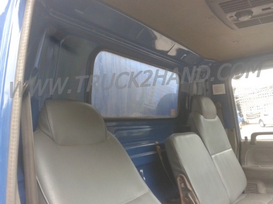 รถบรรทุก 6 ล้อ ตู้แห้ง ยี่ห้อ ISUZU  NPR 120 แรงม้า