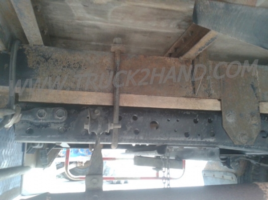 รถบรรทุก 6 ล้อ ตู้แห้ง ยี่ห้อ ISUZU  NPR 120 แรงม้า