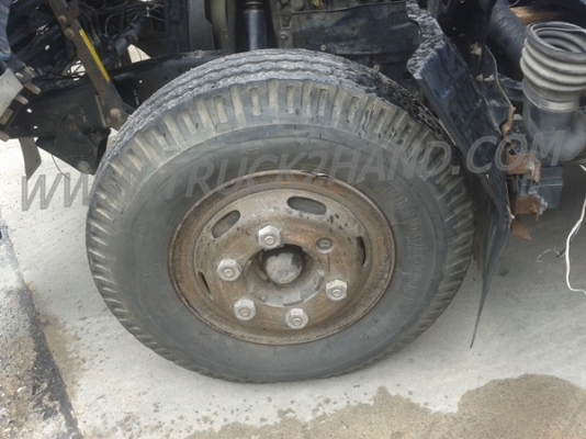 รถบรรทุก 6 ล้อ ตู้แห้ง ยี่ห้อ ISUZU  NPR 120 แรงม้า