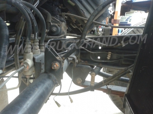 รถบรรทุก 6 ล้อ ตู้แห้ง ยี่ห้อ ISUZU  NPR 120 แรงม้า