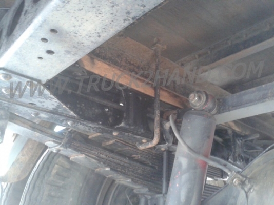 รถบรรทุก 6 ล้อ ตู้แห้ง ยี่ห้อ ISUZU  NPR 120 แรงม้า