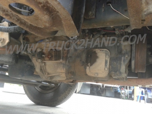 รถบรรทุก 6 ล้อ ตู้แห้ง ยี่ห้อ ISUZU  NPR 120 แรงม้า