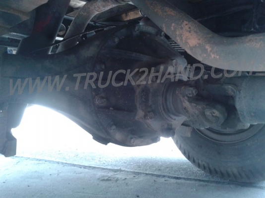 รถบรรทุก 6 ล้อ ตู้แห้ง ยี่ห้อ ISUZU  NPR 120 แรงม้า