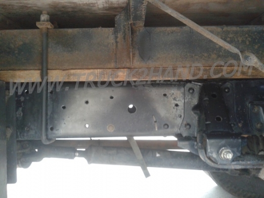 รถบรรทุก 6 ล้อ ตู้แห้ง ยี่ห้อ ISUZU  NPR 120 แรงม้า