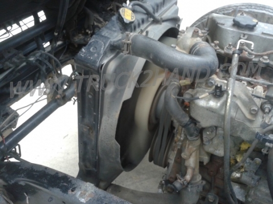 รถบรรทุก 6 ล้อ ตู้แห้ง ยี่ห้อ ISUZU  NPR 120 แรงม้า