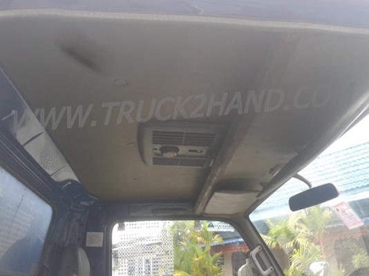 รถบรรทุก 6 ล้อ ตู้แห้ง ยี่ห้อ ISUZU  NPR 120 แรงม้า