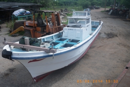 เรือประมง Yanmar 25 ฟุต เครื่องยนต์ดีเซล 4 สูบ เรือประมง Yanmar 25 ฟุต เครื่องยนต์ดีเซล 4 สูบ