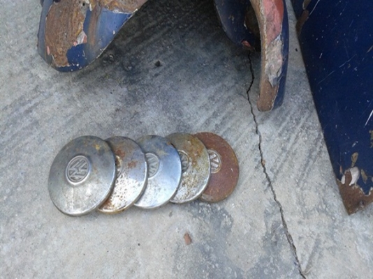 ขายประตู แก้มหน้าหลังรถโฟคร์ถูกๆครับ ขายประตู แก้มหน้าหลังรถโฟคร์ถูกๆครับ