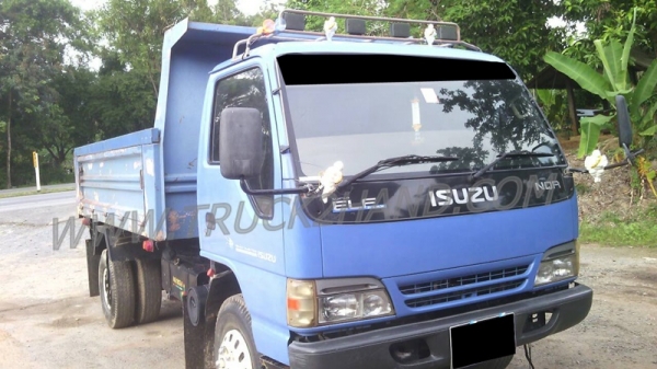 รถบรรทุก 6 ล้อดัมพ์ ISUZU NQR ปีจดทะเบียน 2548 รถบรรทุก 6 ล้อดัมพ์ ISUZU NQR ปีจดทะเบียน 2548