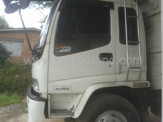รถบรรทุก 10 ล้อรั้วเหล็ก ISUZU FVM 230 EURO 2 195 แรง รถบรรทุก 10 ล้อรั้วเหล็ก ISUZU FVM 230 EURO 2 195 แรง