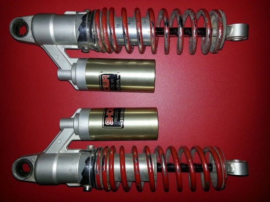 โช๊คShowa ถอดจากcb400