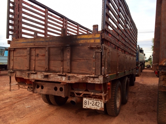 Hino FL 17 เครื่อง EH 700 รถสวยราคาน่าฟัง