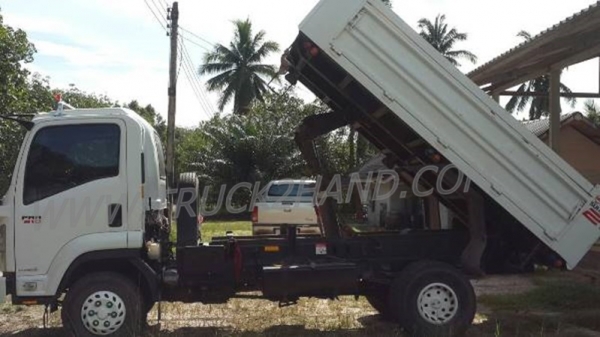 รถบรรทุก 6 ล้อดัมพ์ ISUZU รุ่น FRR 210 แรงม้า เลขไมล์ 37,127 กิโลเมตร รถบรรทุก 6 ล้อดัมพ์ ISUZU รุ่น FRR 210 แรงม้า เลขไมล์ 37,127 กิโลเมตร