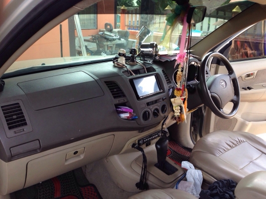 ต้องการขายรถกระบะ vigo หลังคาแครี่บอย ปี 2006