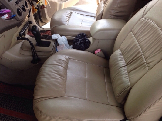 ต้องการขายรถกระบะ vigo หลังคาแครี่บอย ปี 2006